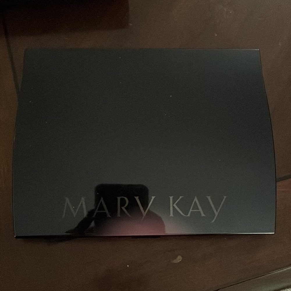 MaryKay Compact Pro - Picture 3 of 3